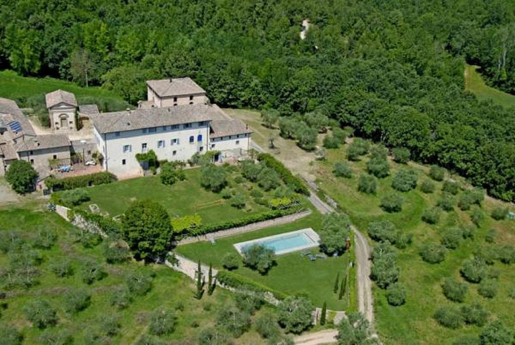 Agriturismo Borgo Personatina Совичиле Екстериор снимка