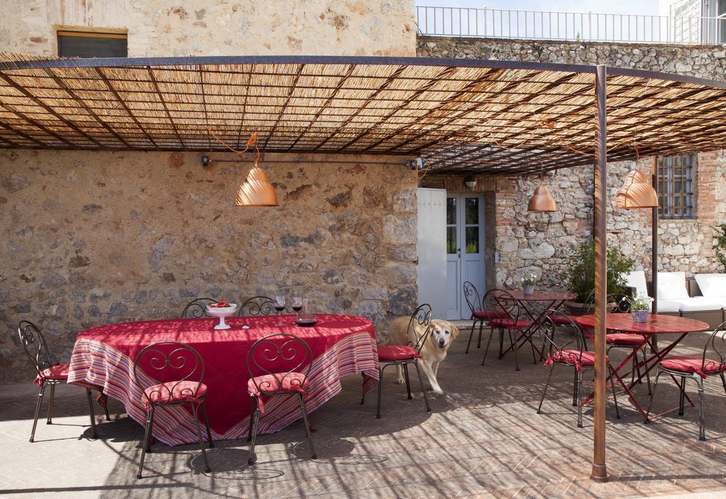 Agriturismo Borgo Personatina Совичиле Екстериор снимка