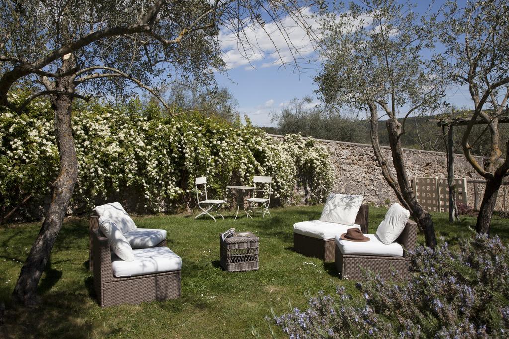 Agriturismo Borgo Personatina Совичиле Екстериор снимка