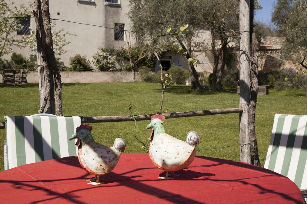 Agriturismo Borgo Personatina Совичиле Екстериор снимка