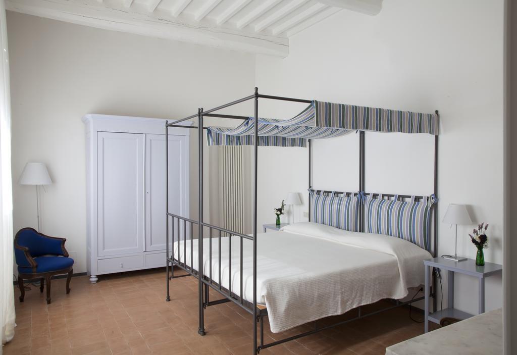 Agriturismo Borgo Personatina Совичиле Екстериор снимка