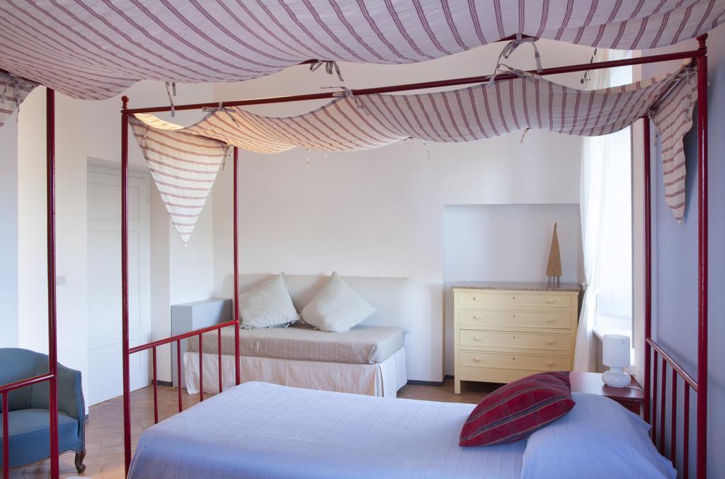 Agriturismo Borgo Personatina Совичиле Екстериор снимка